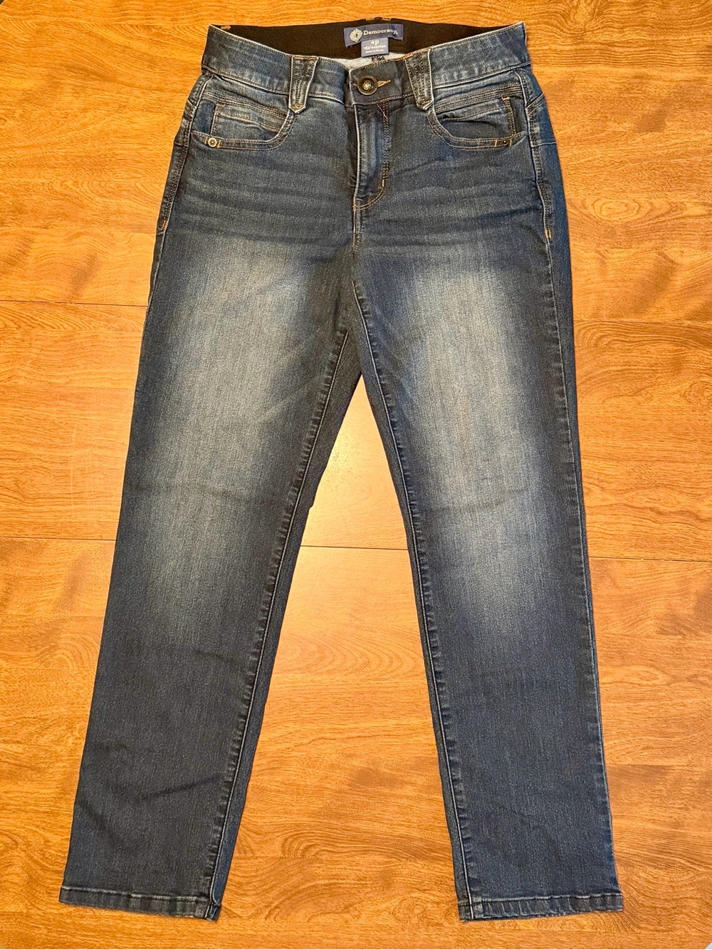Democracy Absolution Petite Straight Leg Jeans 4P Dark Wash NWOT